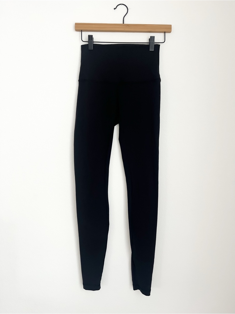 Lululemon Black Yoga Leggings High Waist Full Length Size 4